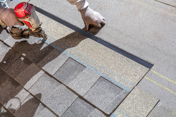 Best Emergency Roof Repair  in Mount Vernon, IA